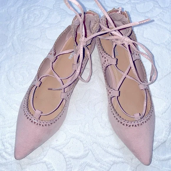 Express flats with pointed toe, brand new with tags - Picture 2 of 7